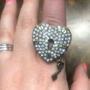 Betsey Johnson heart with key ring